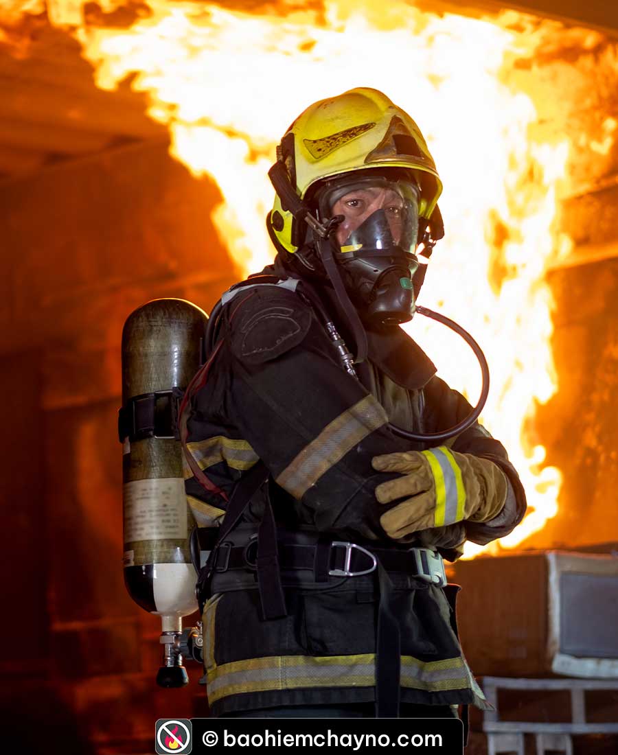 Bạn đang có nhu cầu mua bảo hiểm cháy nổ rủi ro tài sản, tuy nhiên khi mua bảo hiểm cháy nổ thì bạn lại không biết cần phải chuẩn bị những thủ tục giấy tờ và điều kiện gì để được mua bảo hiểm cháy nổ.